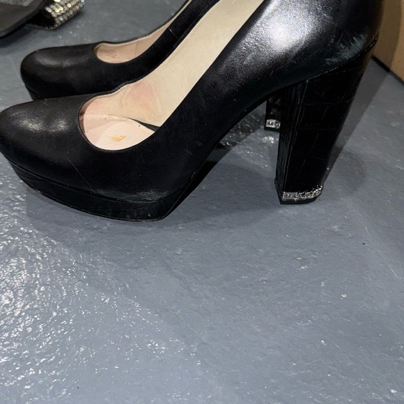 Elegant Black Women's Pumps - Picture 6 of 6